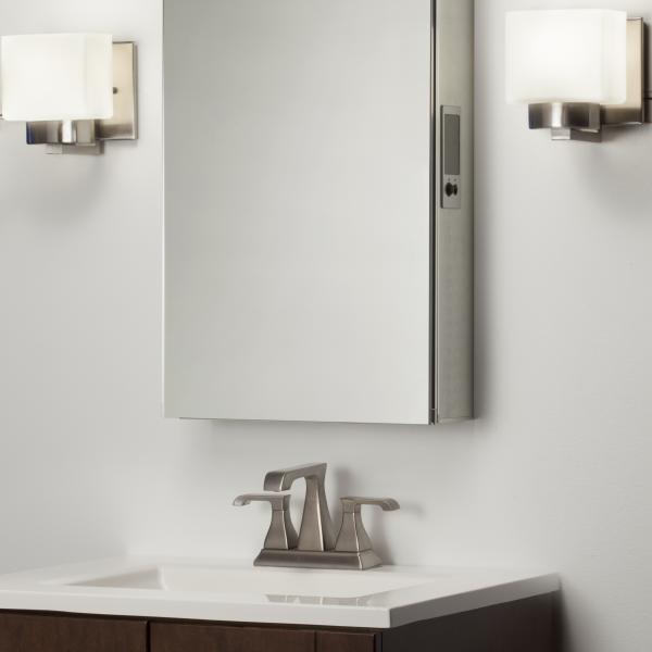 Homewerks 4.5-in x 12.5-in Matte Chrome Double-sided 5X Magnifying  Countertop Vanity Mirror with Light in the Makeup Mirrors department at